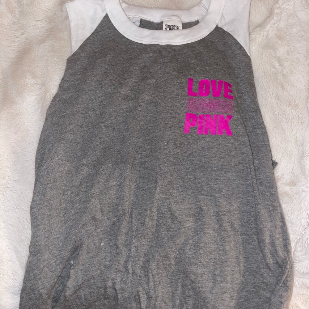 VS muscle shirt